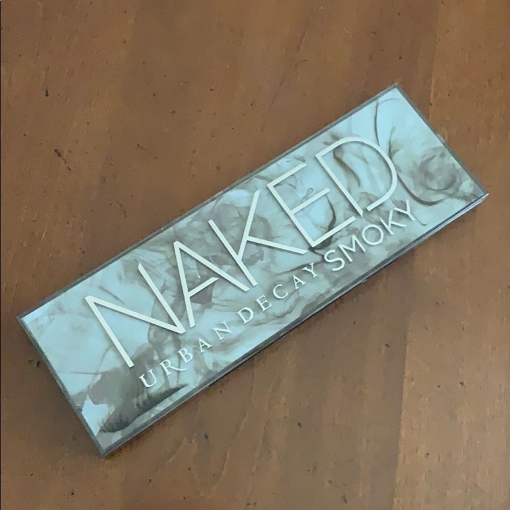 Naked Smokey Palette